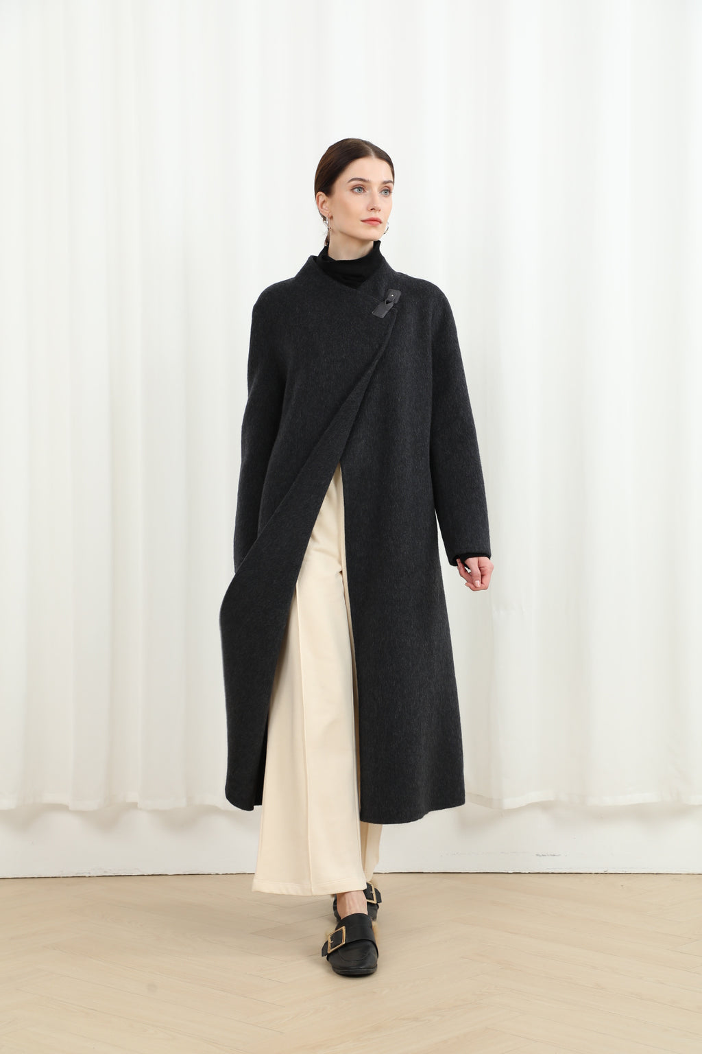 The Mayfair Structured Coat with Genuine Leather Accents 99007-2