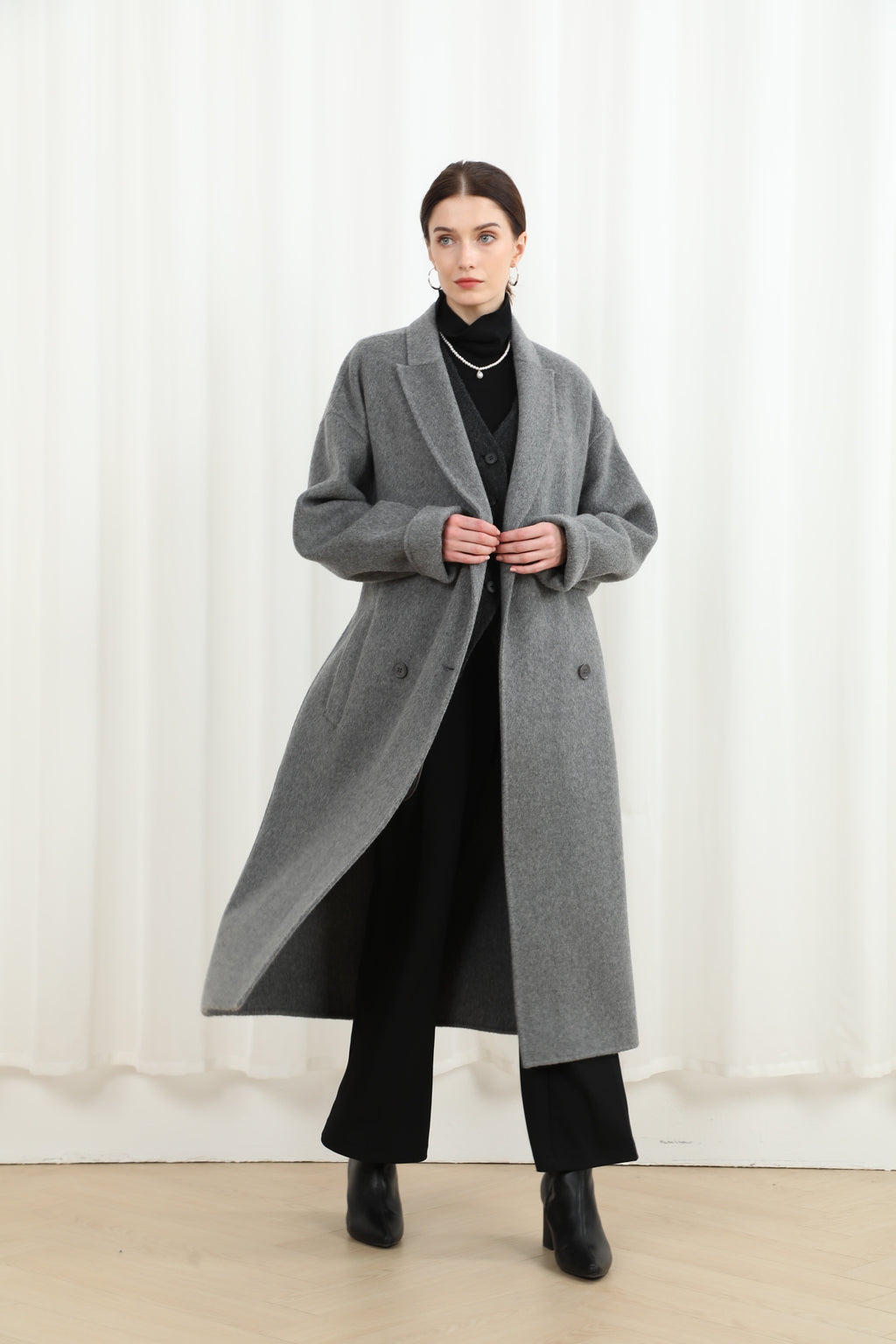 The Classic Belted Wool Coat 99209